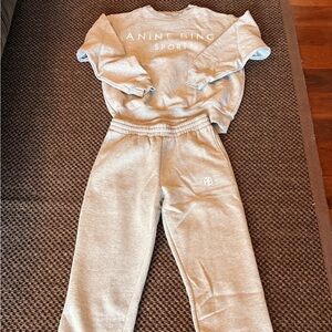 Anine Bing Women’s sweatsuit set